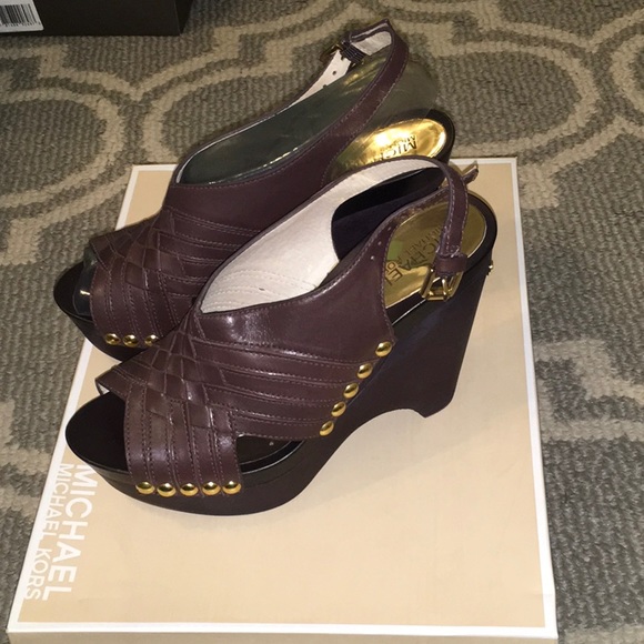 Michael Kors Wedged Heels - Picture 2 of 3